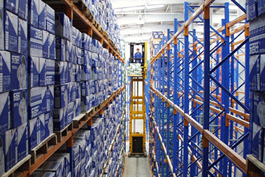 窄巷(xiàng)道重型貨架