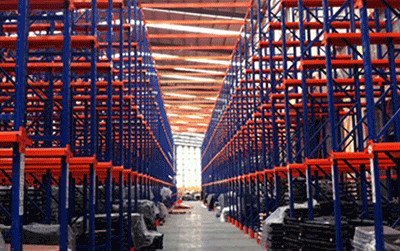 如何減(jiǎn)少或避免倉(cāng)庫貨架安全隱患(huàn)的發(fā)生