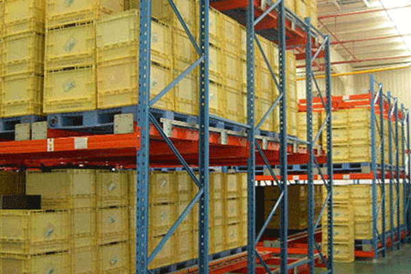 壓入式(shì)貨架